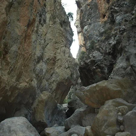 Sarikampos Ξενοδοχείο με διαμερίσματα